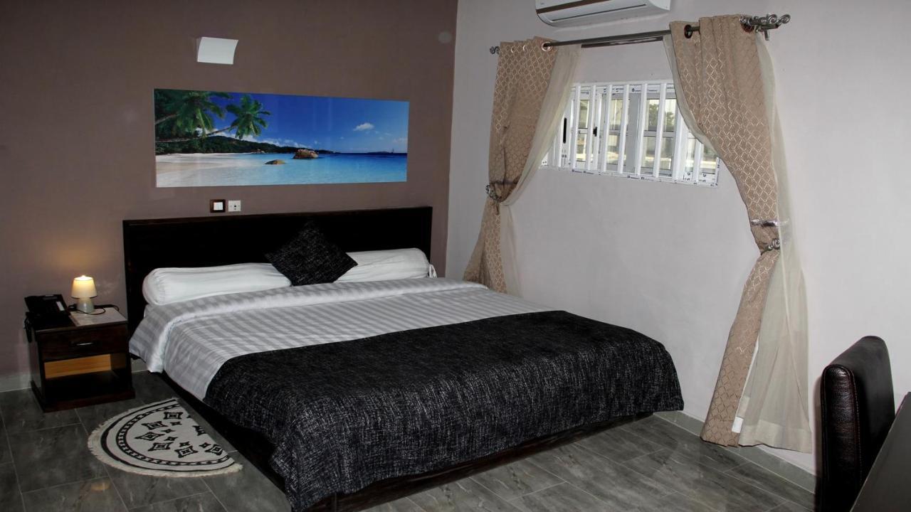 Benin City Center Hotel Cotonou Exterior photo
