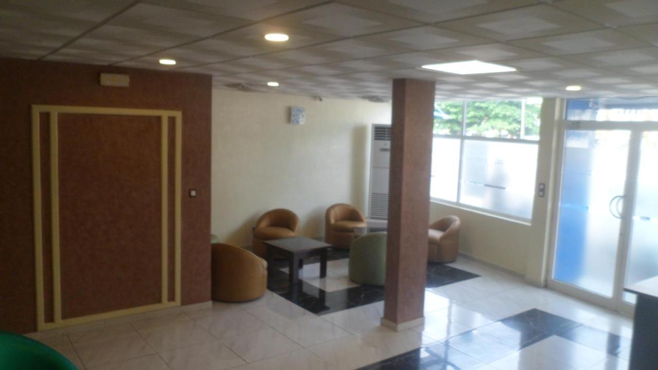 Benin City Center Hotel Cotonou Exterior photo