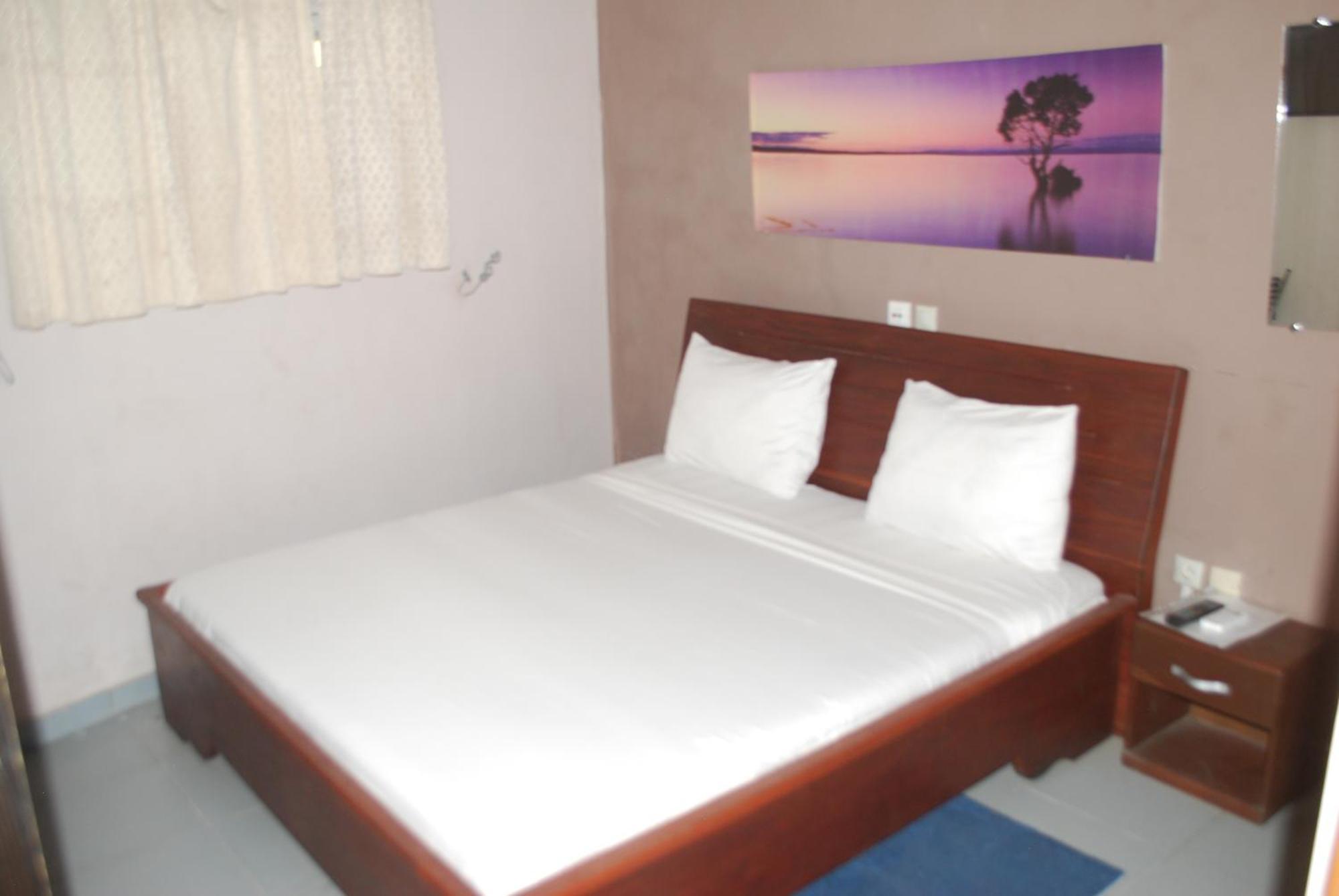 Benin City Center Hotel Cotonou Exterior photo