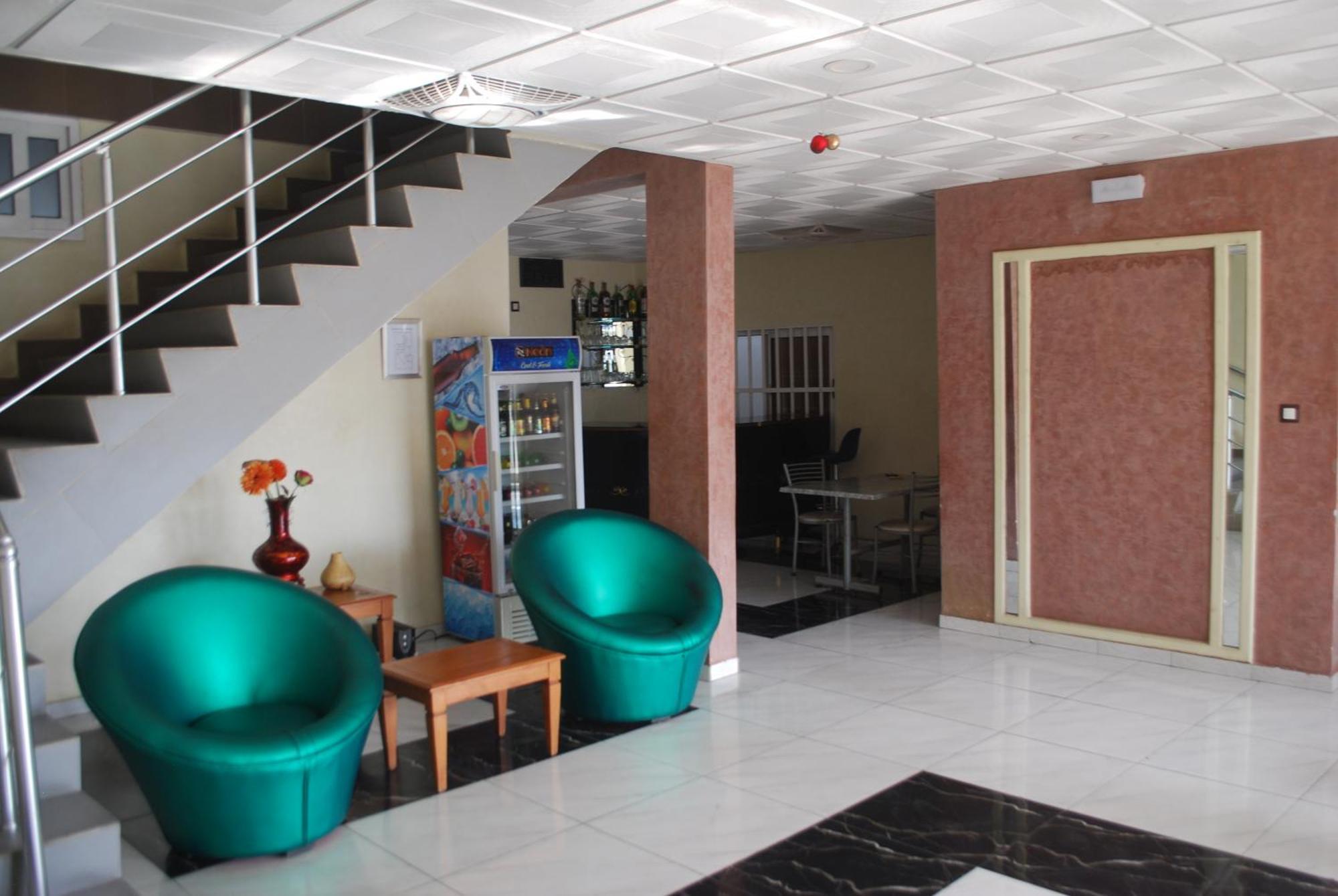 Benin City Center Hotel Cotonou Exterior photo
