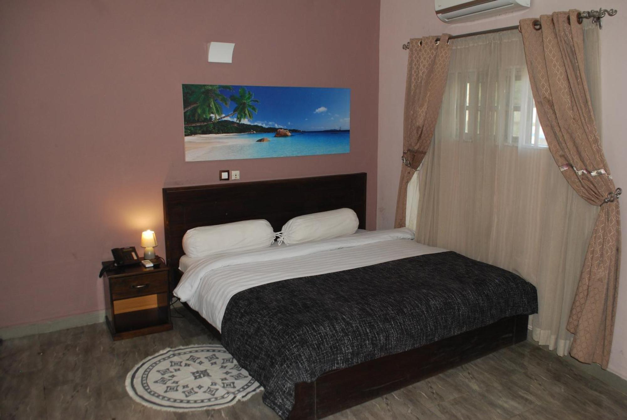 Benin City Center Hotel Cotonou Exterior photo